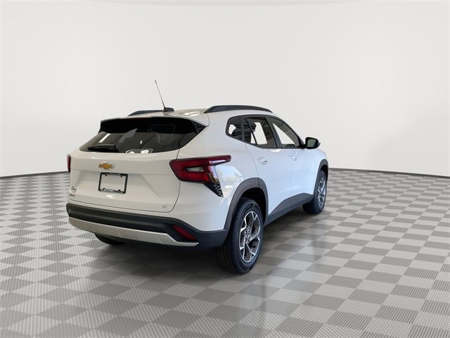 New 2025 Chevrolet Trax LT w/ Driver Confidence Package image 11