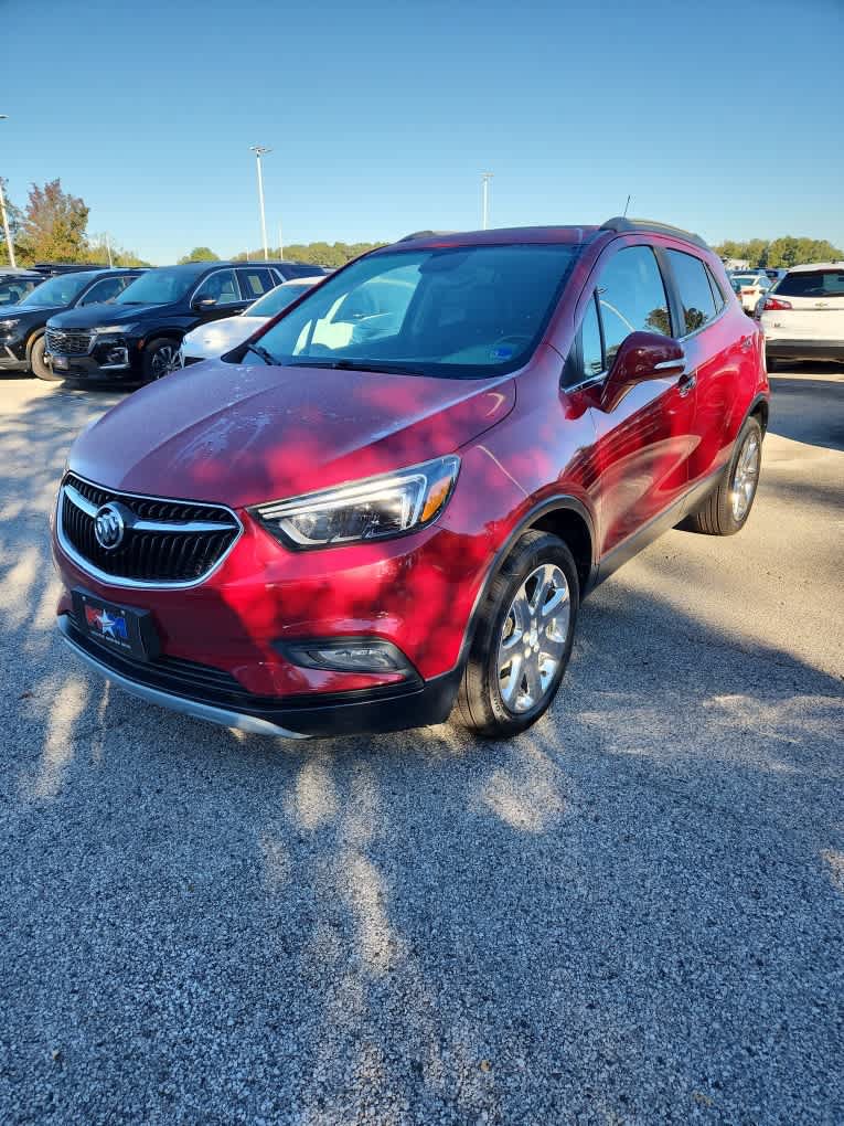 Used 2019 Buick Encore Essence w/ Experience Buick Package AWD/4WD image 13