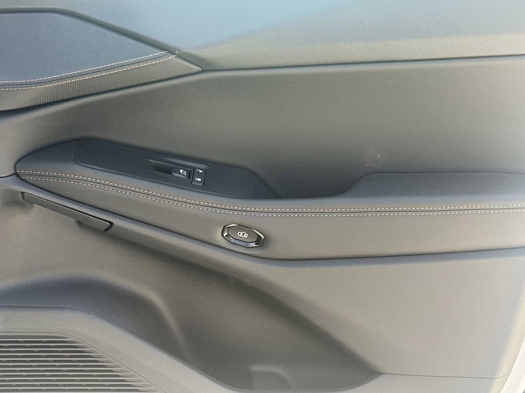 New 2026 Jeep Cherokee Limited AWD/4WD image 14
