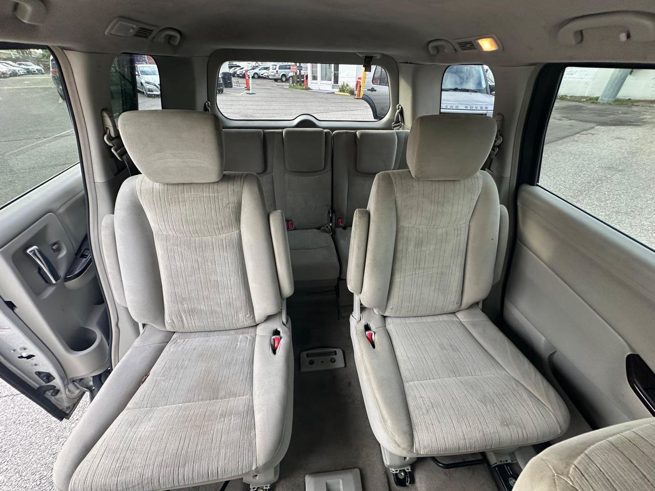 Used 2011 Nissan Quest SV FWD image 11