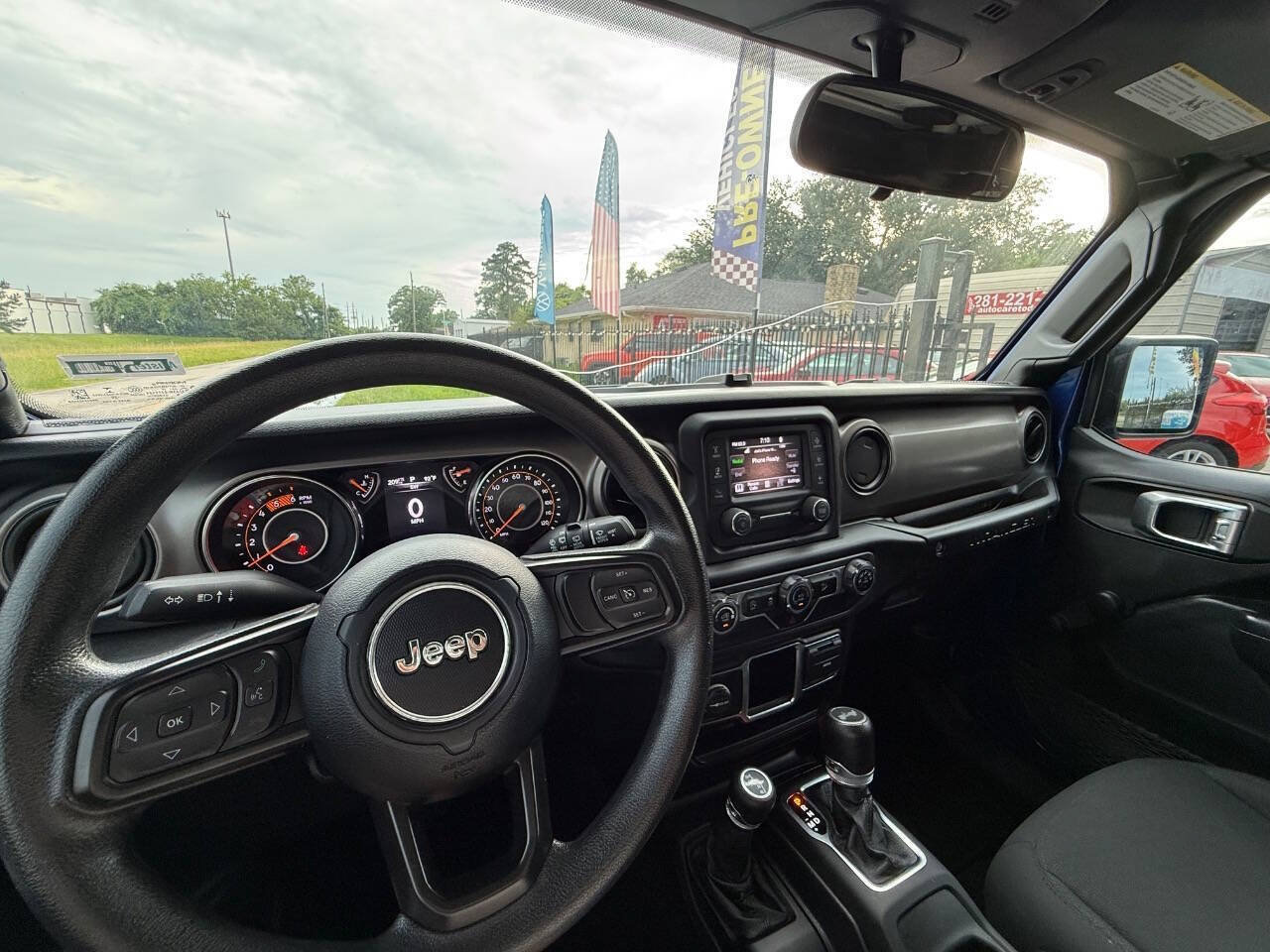 Used 2020 Jeep Wrangler Unlimited Sport AWD/4WD image 25