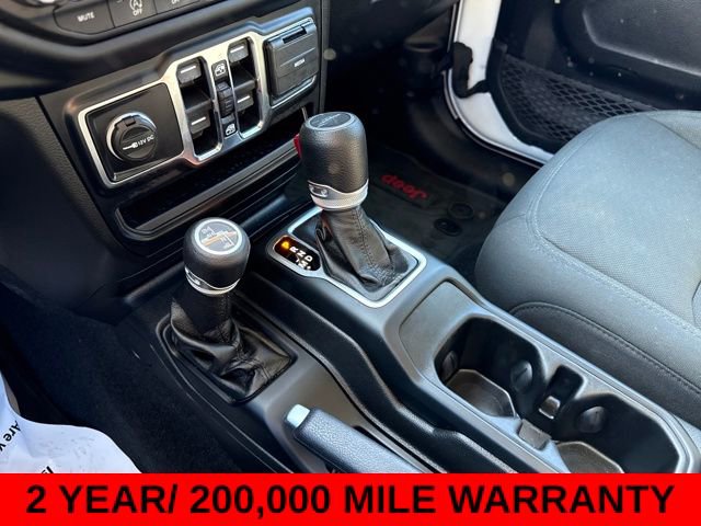 Used 2021 Jeep Gladiator Willys image 17