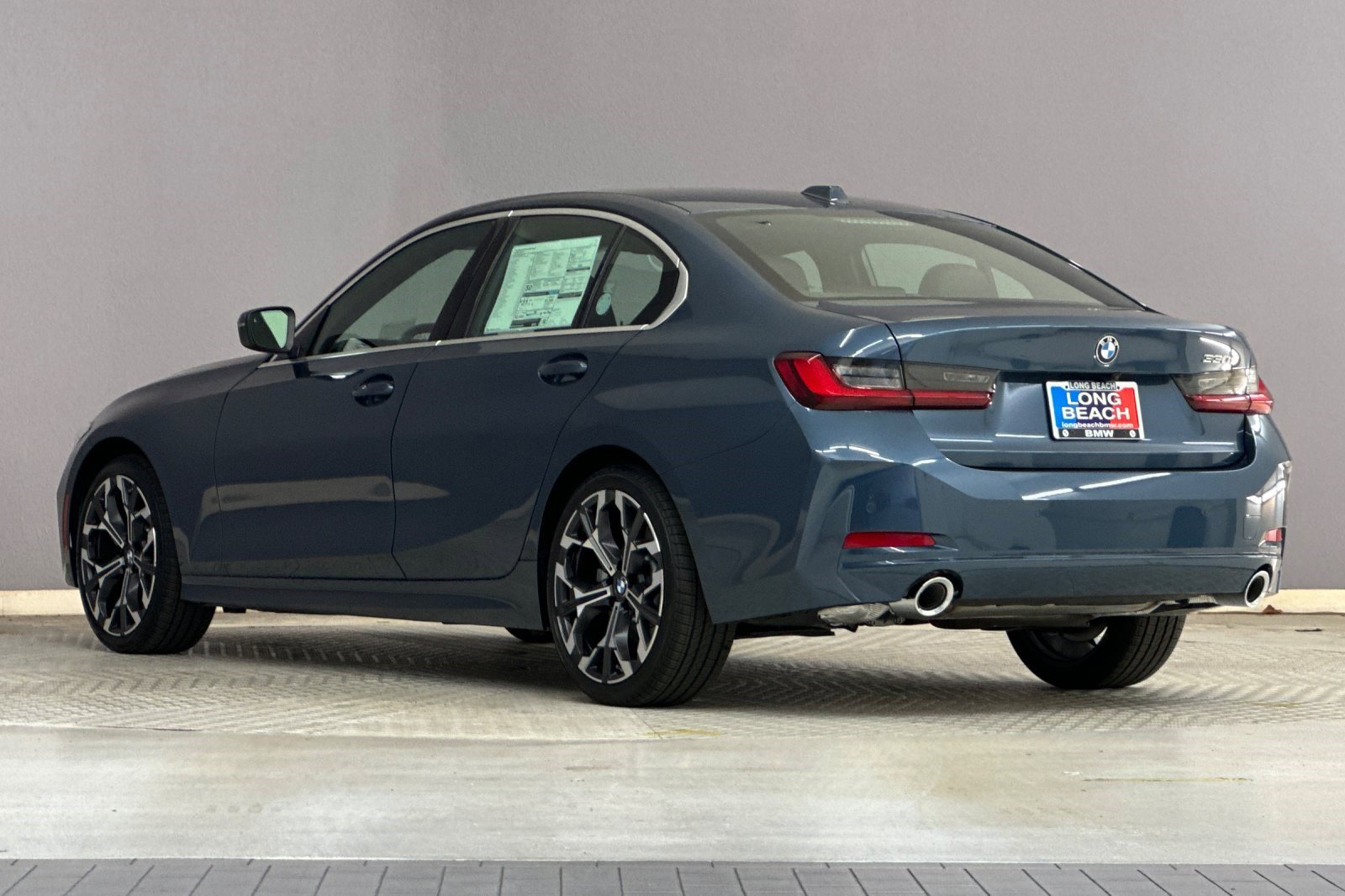 New 2026 BMW 330i Sedan w/ Premium Package image 3