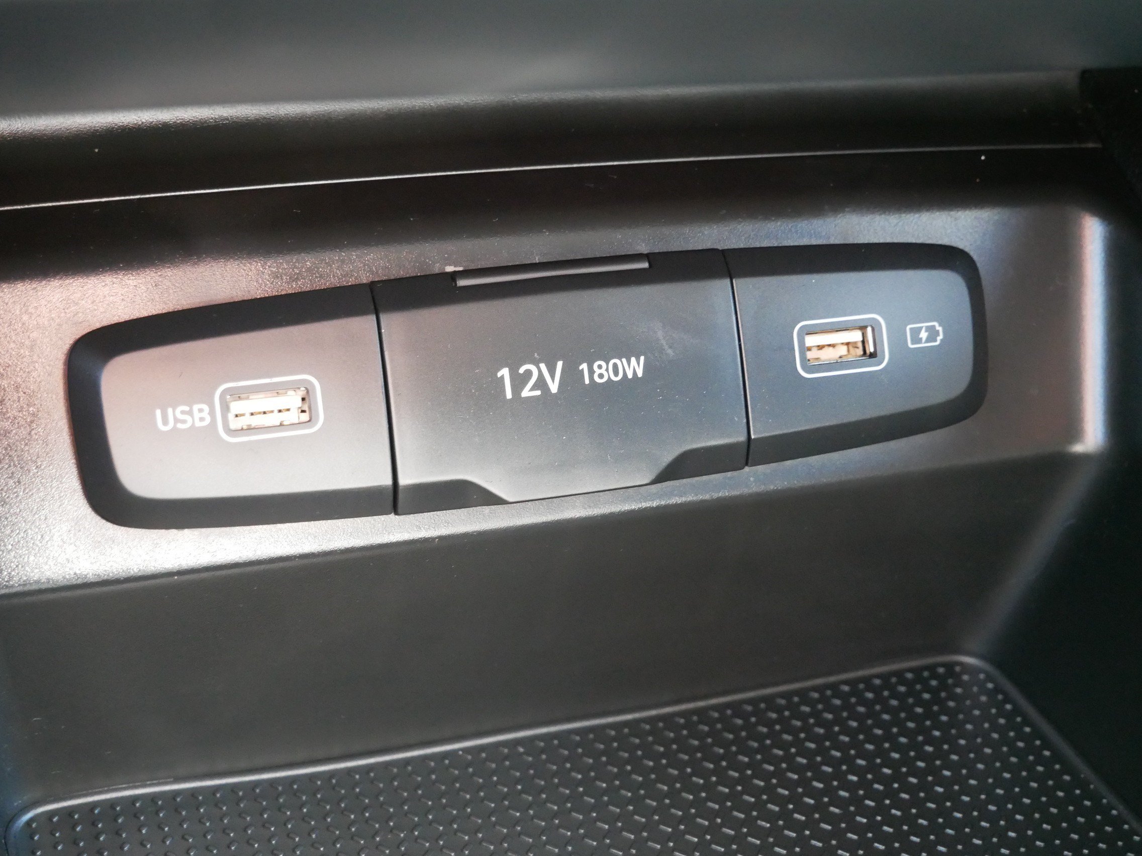 Certified 2022 Hyundai Tucson SEL w/ Cargo Package AWD/4WD image 23
