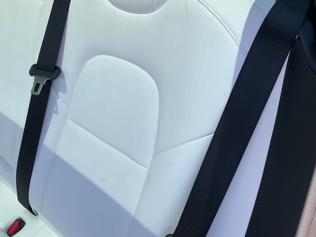 Used 2023 Tesla Model 3 Performance image 26