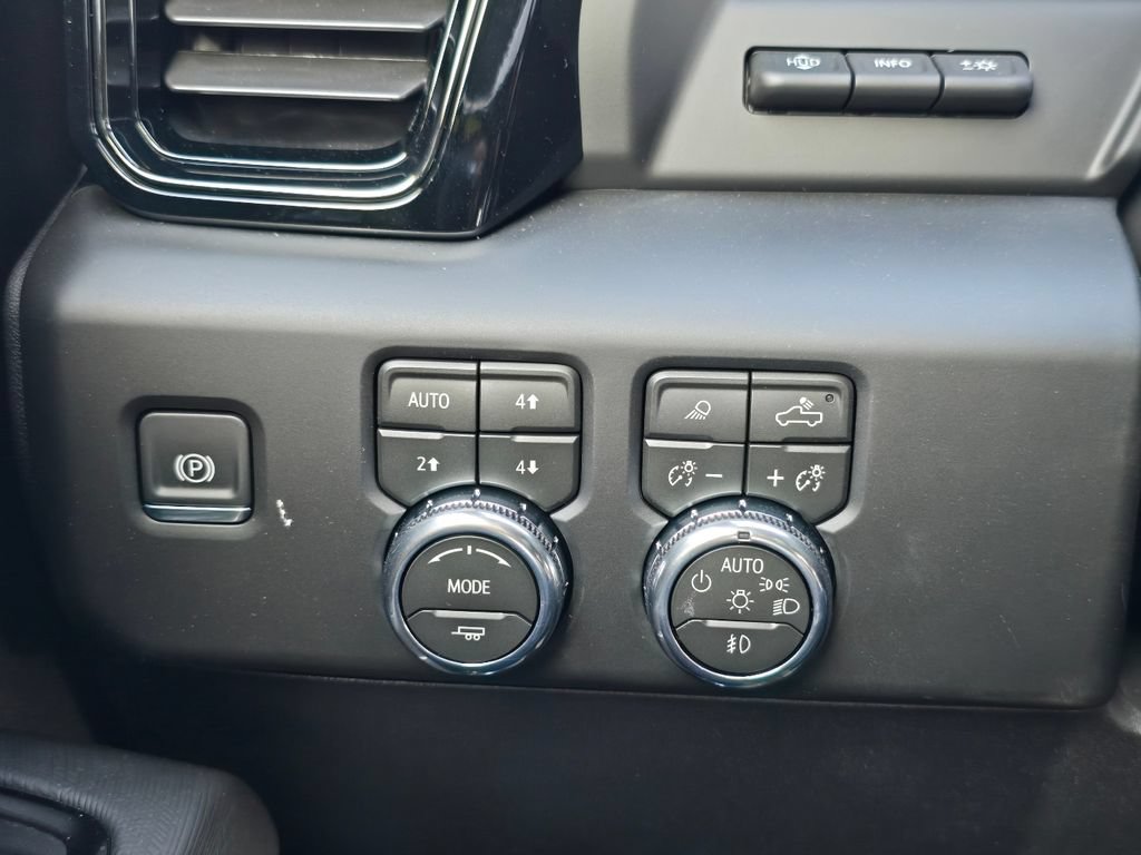New 2026 GMC Sierra 2500 AT4X AWD/4WD image 18