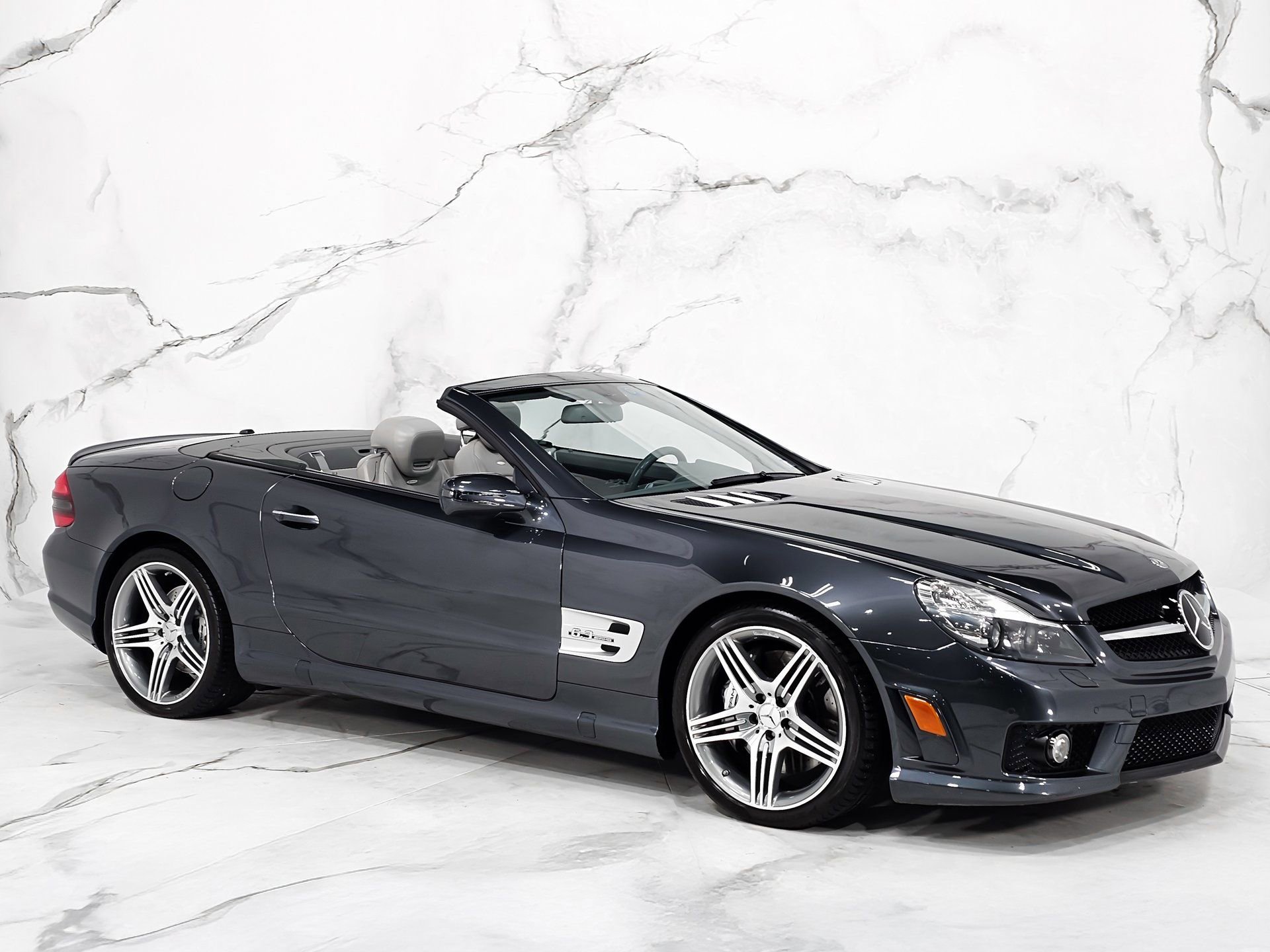 Used 2012 Mercedes-Benz SL 63 AMG image 7