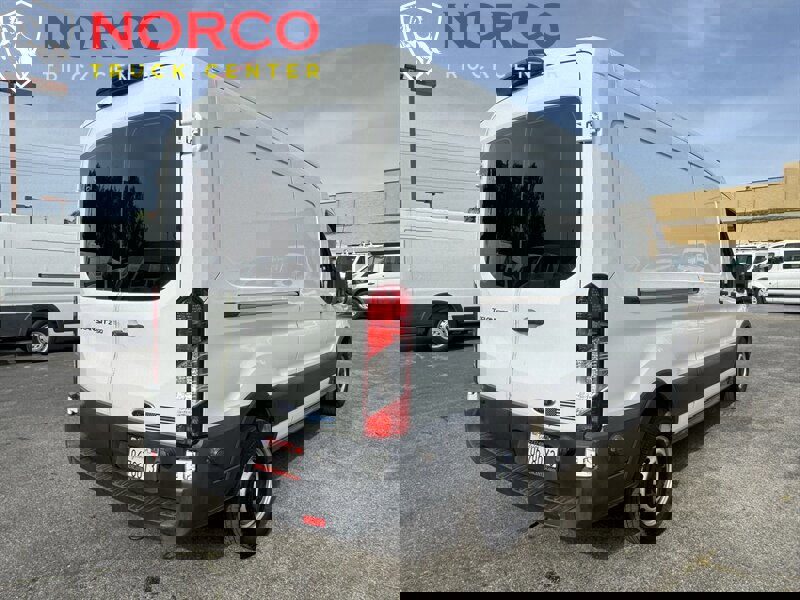 Used 2020 Ford Transit 250 250 T250 Medium Roof Cargo w/ Load Area Protection Package image 10