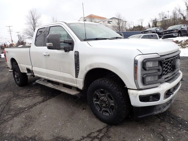 Used 2024 Ford F350 XLT w/ XLT Premium Package image 7