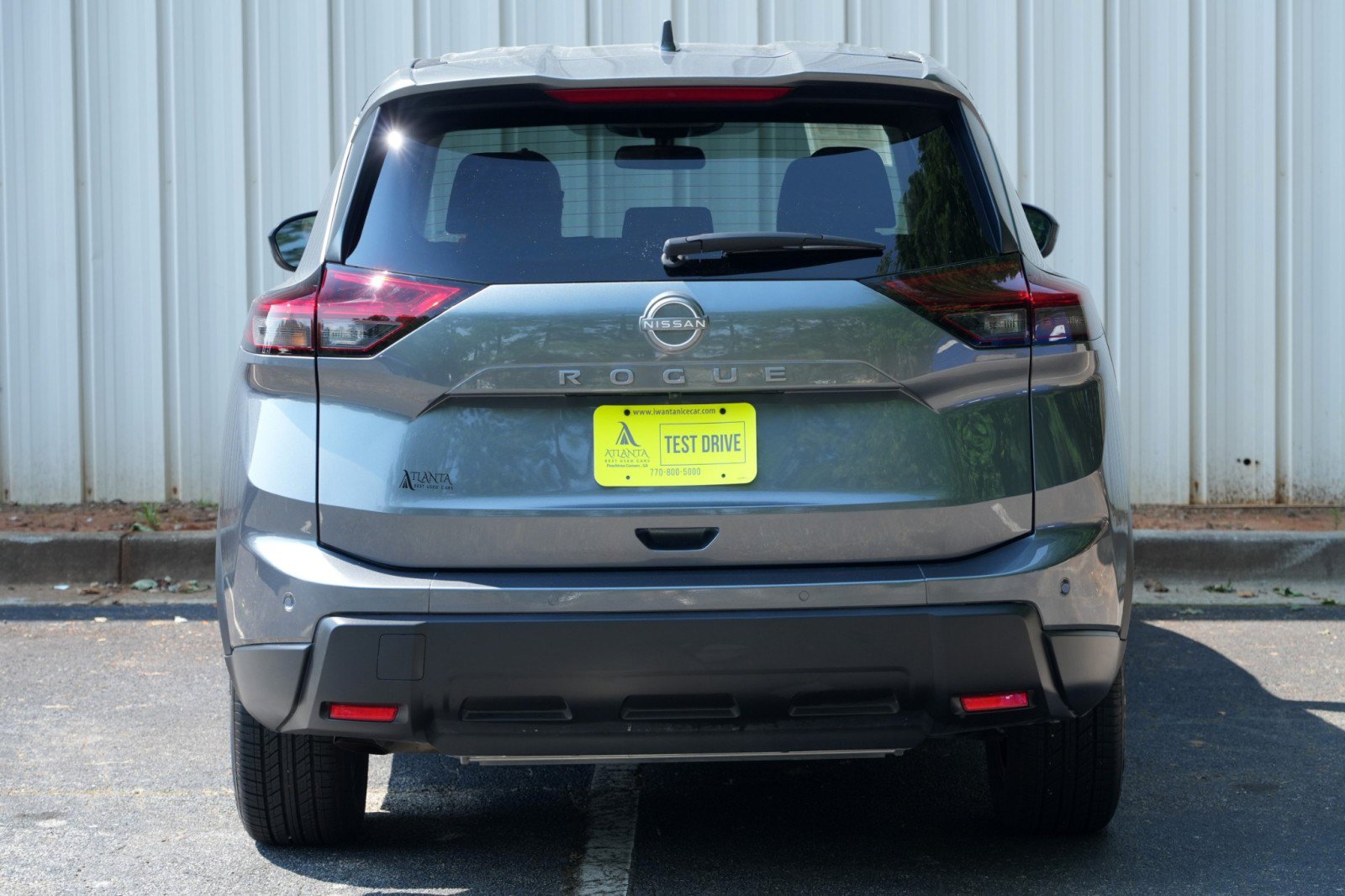 Used 2025 Nissan Rogue SV FWD image 44
