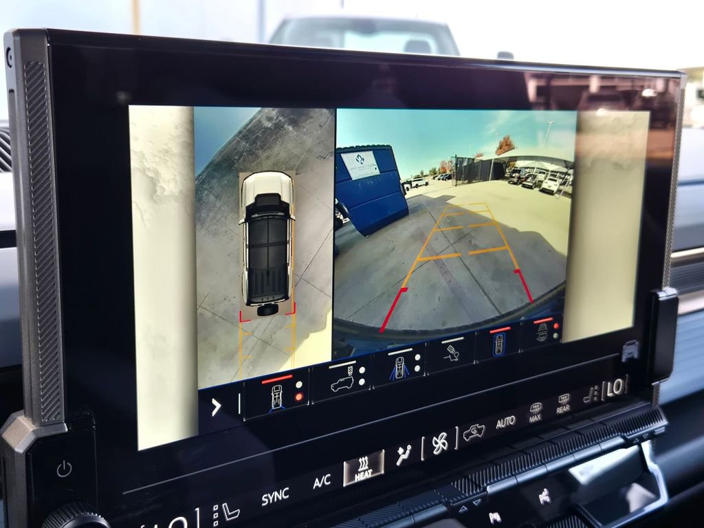 Used 2025 GMC Hummer EV 3X w/ LPO, Dark Essentials Package image 20