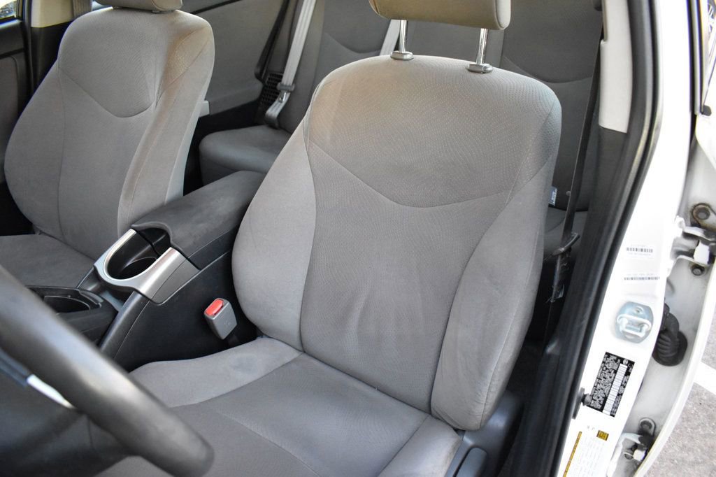 Used 2015 Toyota Prius One FWD image 12