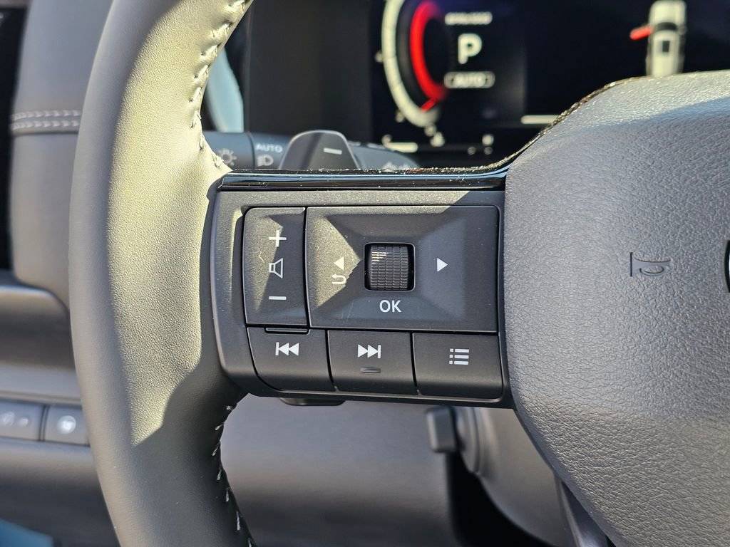 New 2026 Nissan Pathfinder Platinum AWD/4WD image 37