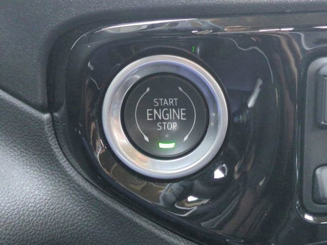 Used 2023 GMC Sierra 1500 SLT w/ SLT Premium Plus Package image 36