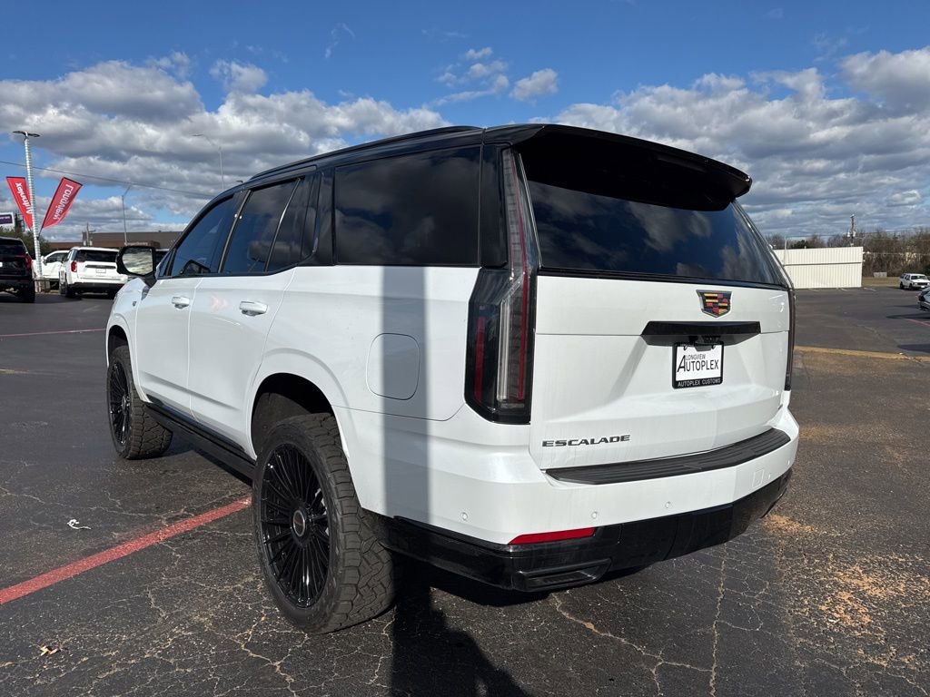 Used 2026 Cadillac Escalade Sport w/ Touring Package image 18