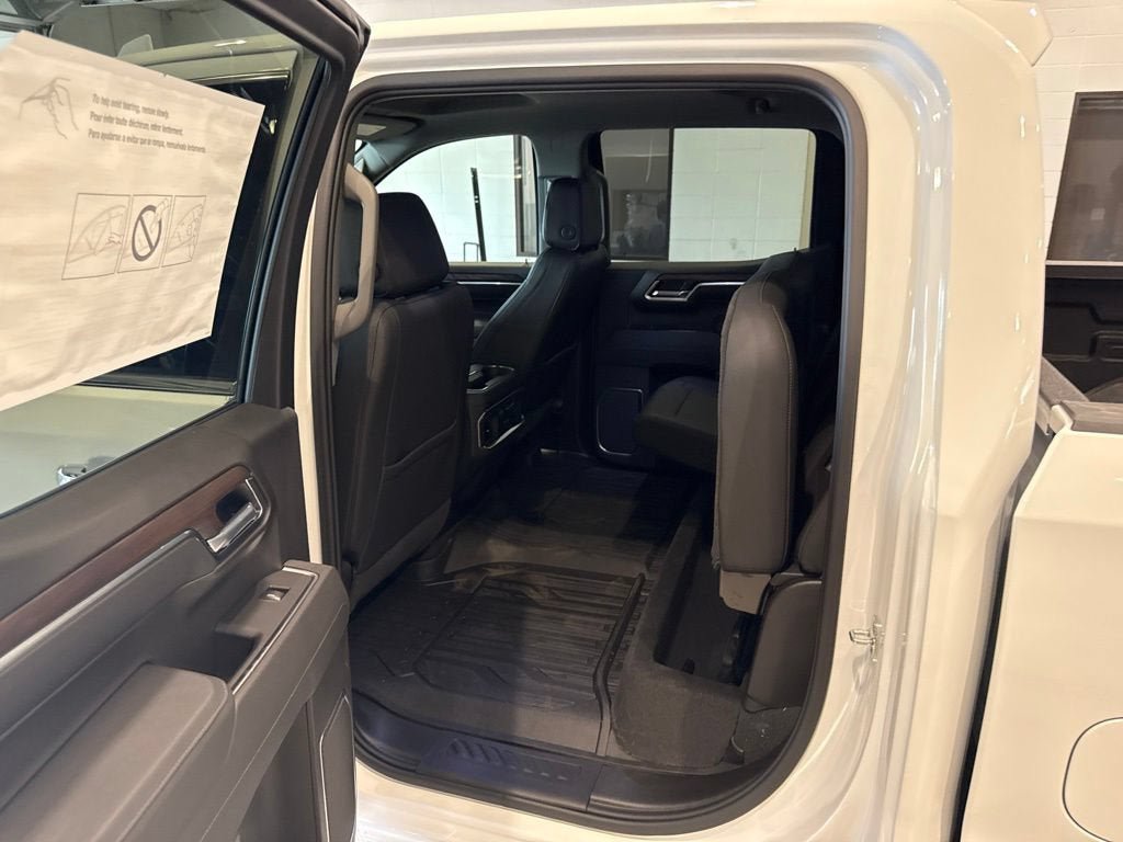 New 2026 GMC Sierra 1500 SLT w/ SLT Premium Plus Package AWD/4WD image 19