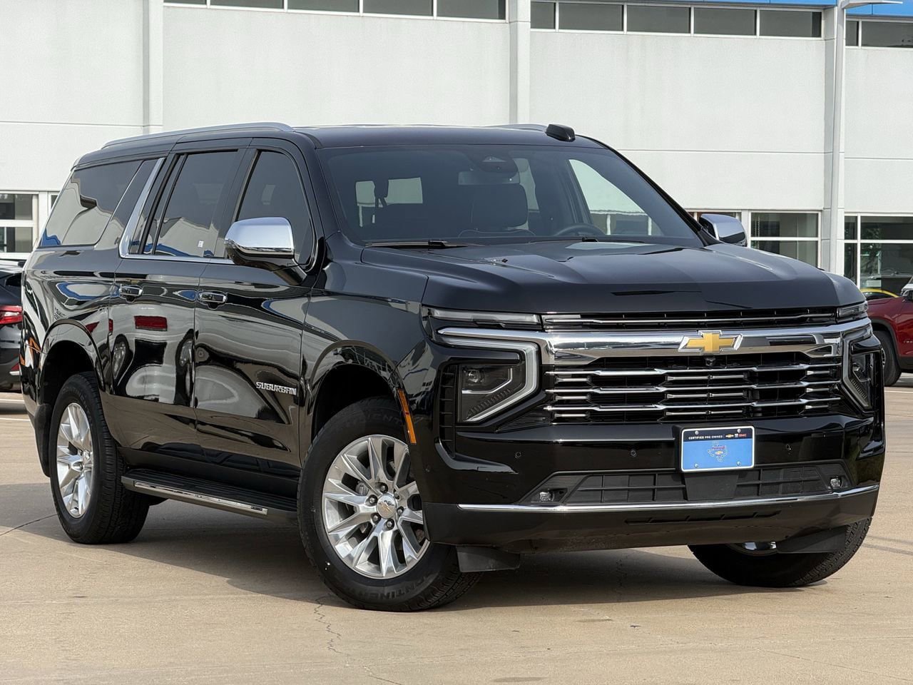 Certified 2025 Chevrolet Suburban Premier AWD/4WD image 2
