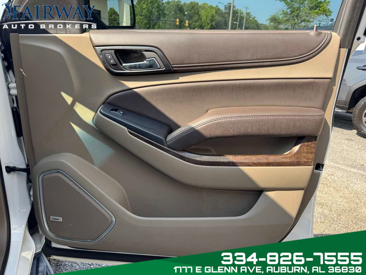 Used 2018 Chevrolet Suburban LT RWD image 32
