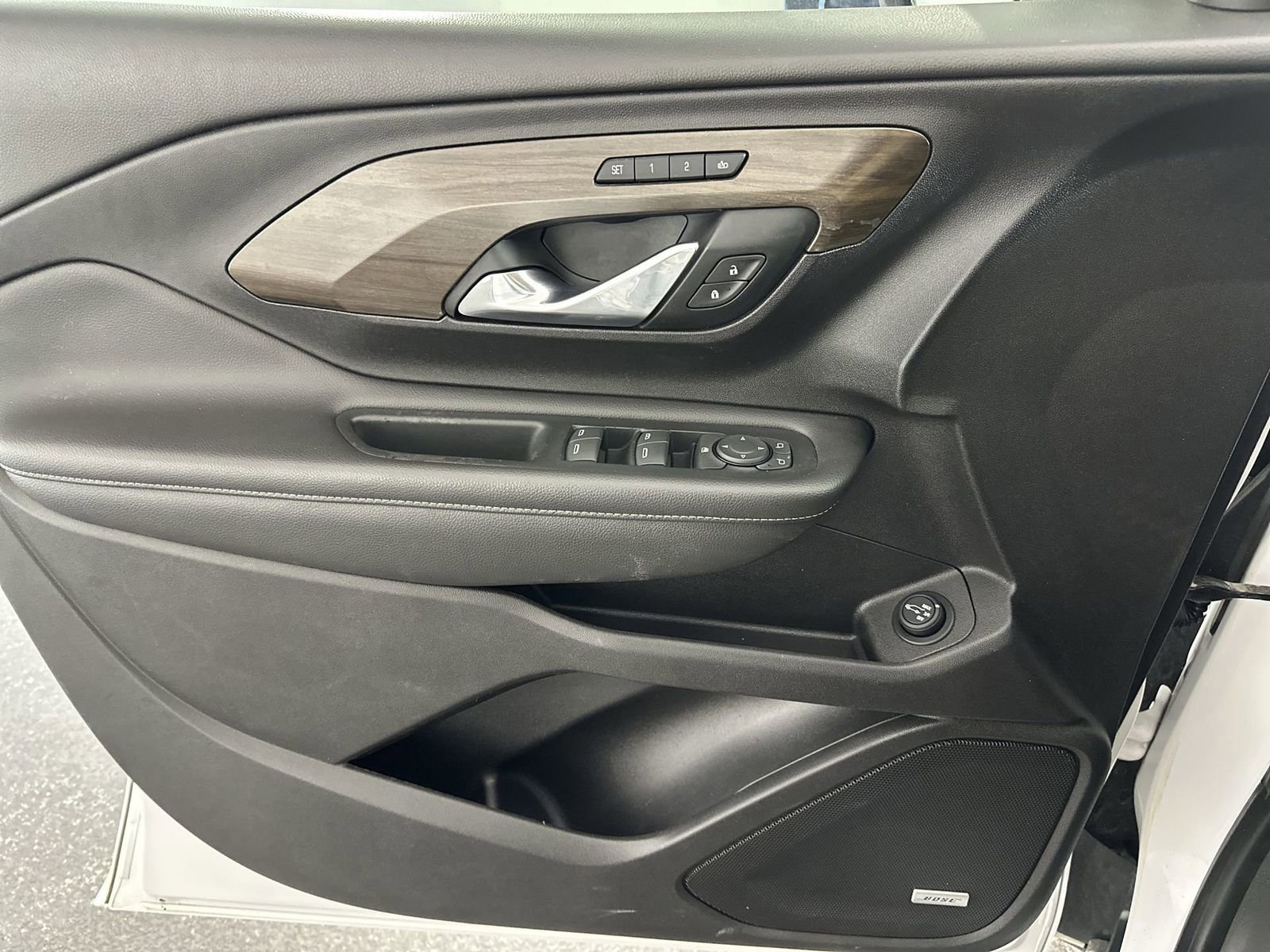 Used 2018 GMC Terrain Denali w/ Advanced Safety Package FWD image 33