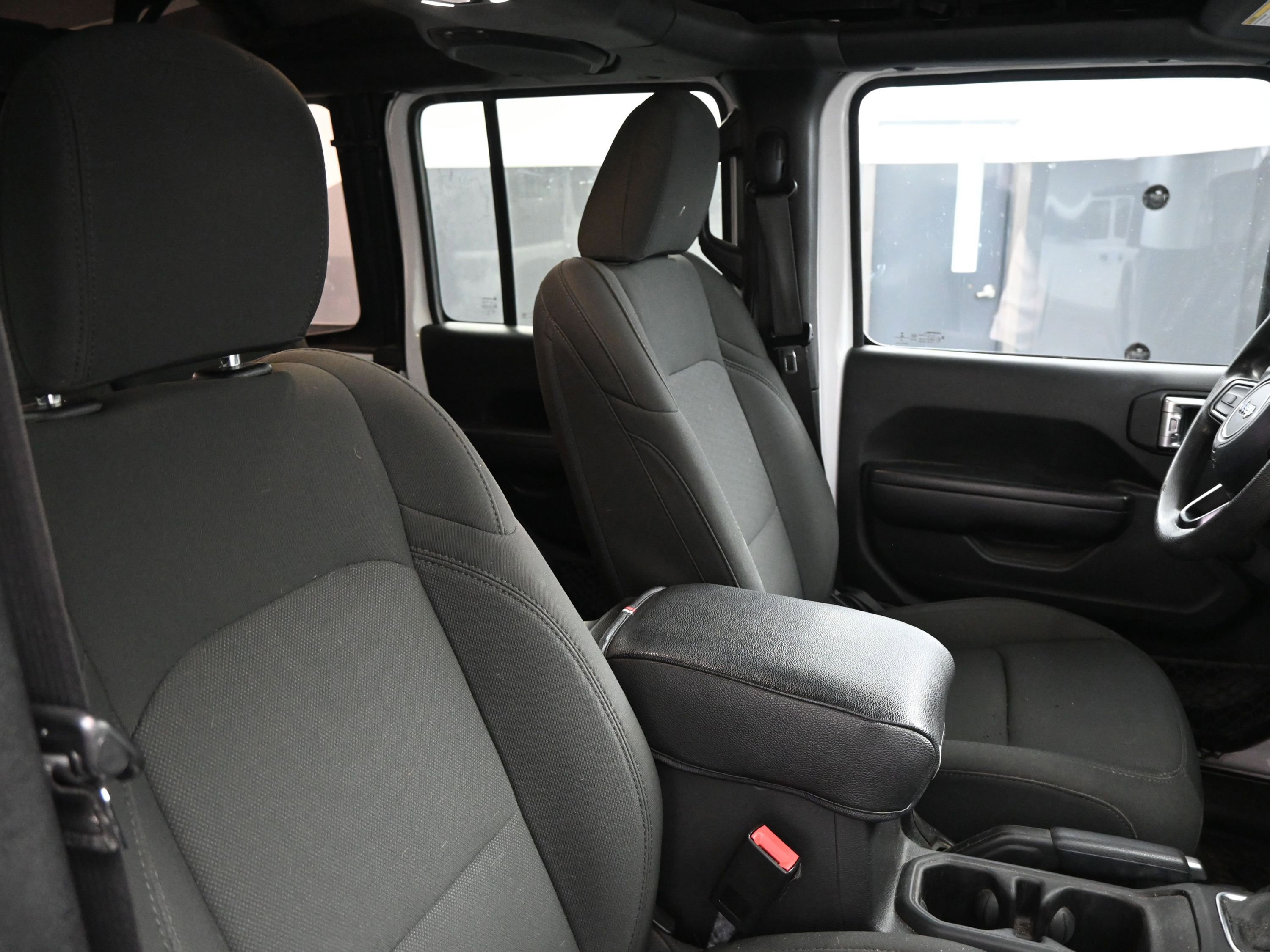 Used 2021 Jeep Wrangler Unlimited Sport image 20