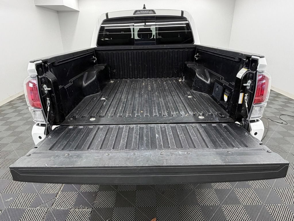 Certified 2021 Toyota Tacoma TRD Sport w/ Technology Package AWD/4WD image 15