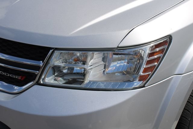 Used 2012 Dodge Journey SXT w/ Popular Equipment Group FWD image 11