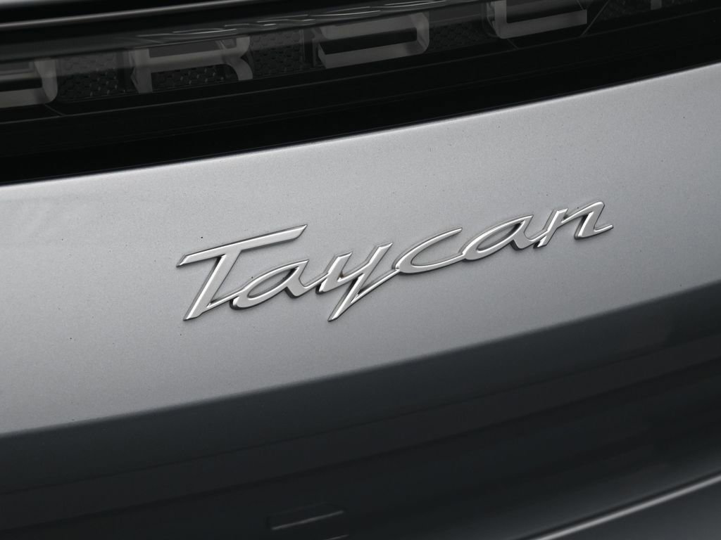 Certified 2025 Porsche Taycan image 8
