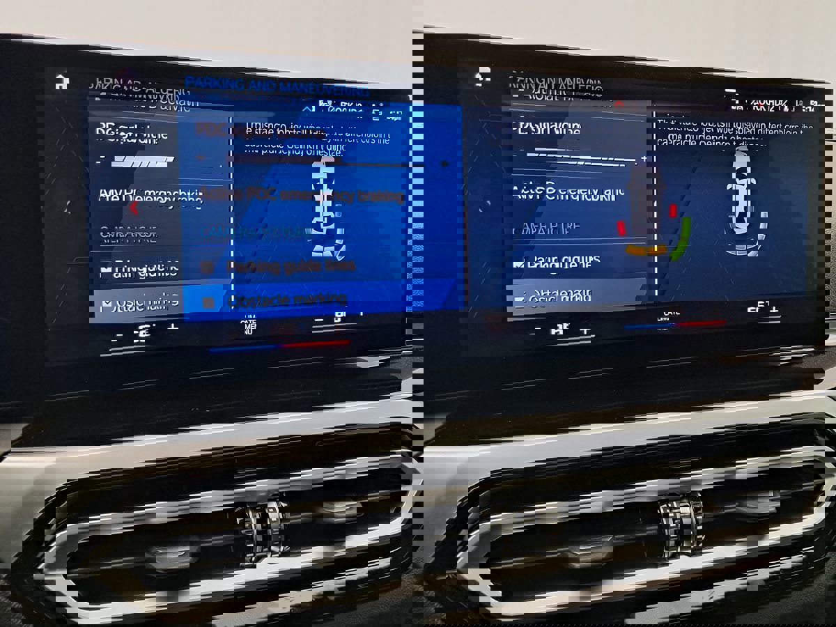 Used 2024 BMW M2 w/ Lighting Package image 39