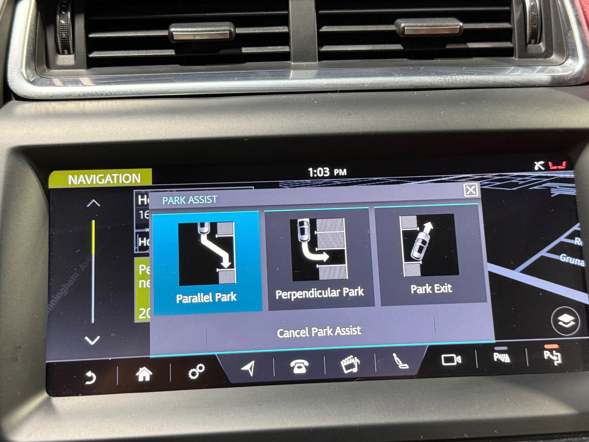 Used 2019 Jaguar E-PACE R-Dynamic SE image 46