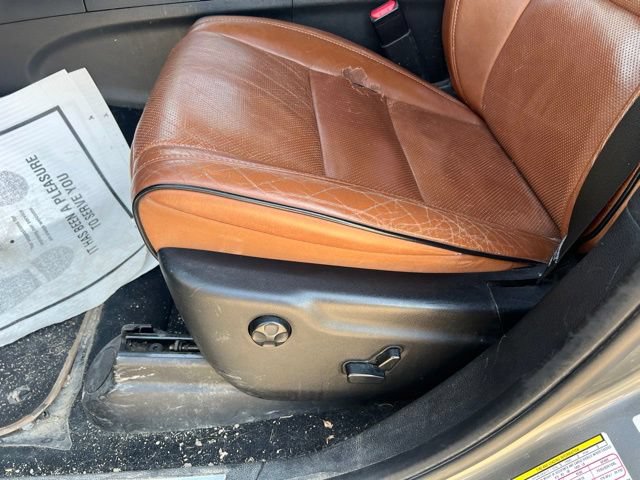 Used 2012 Jeep Grand Cherokee Overland Summit AWD/4WD image 15