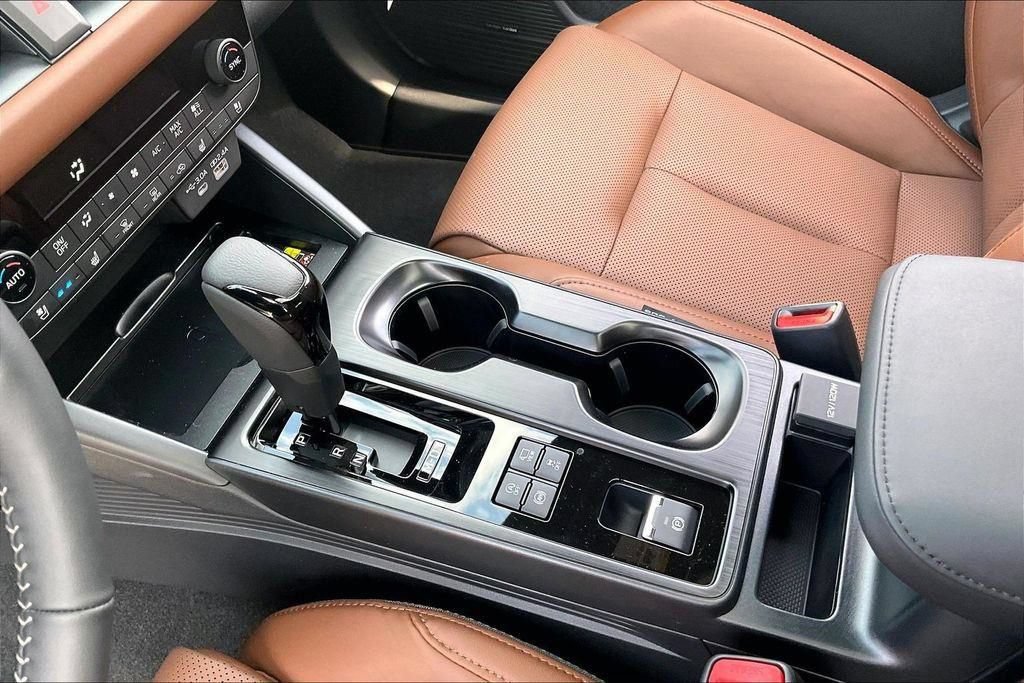 New 2026 Subaru Outback Touring AWD/4WD image 8