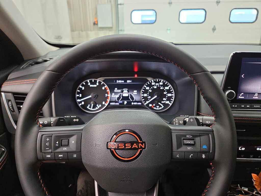 Used 2025 Nissan Rogue SV AWD/4WD image 21