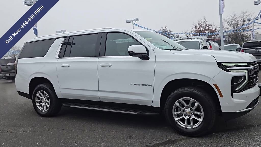 New 2026 Chevrolet Suburban LS image 3