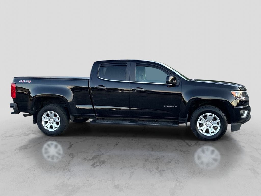 Used 2017 Chevrolet Colorado LT w/ LT Convenience Package AWD/4WD image 8