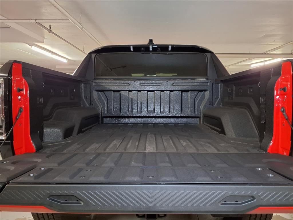 New 2026 GMC Hummer EV 4x4 Crew Cab image 7