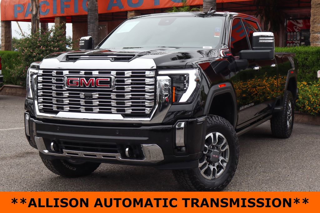 Used 2024 GMC Sierra 2500 Denali w/ Denali Reserve Package image 4