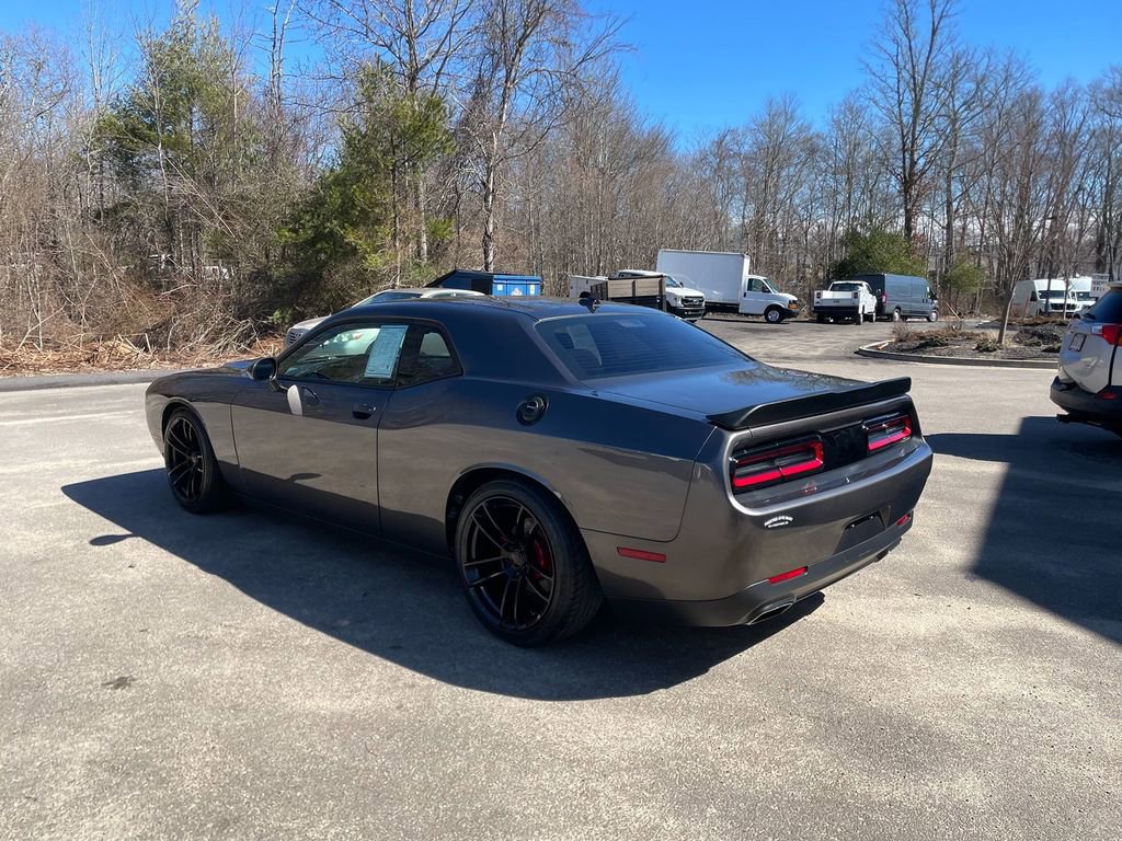 Used 2015 Dodge Challenger SXT w/ Sound Group image 8