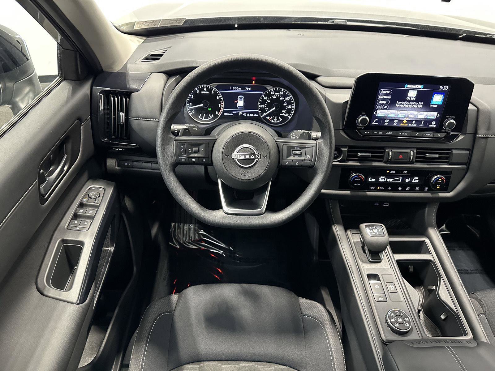 Used 2025 Nissan Pathfinder S AWD/4WD image 19