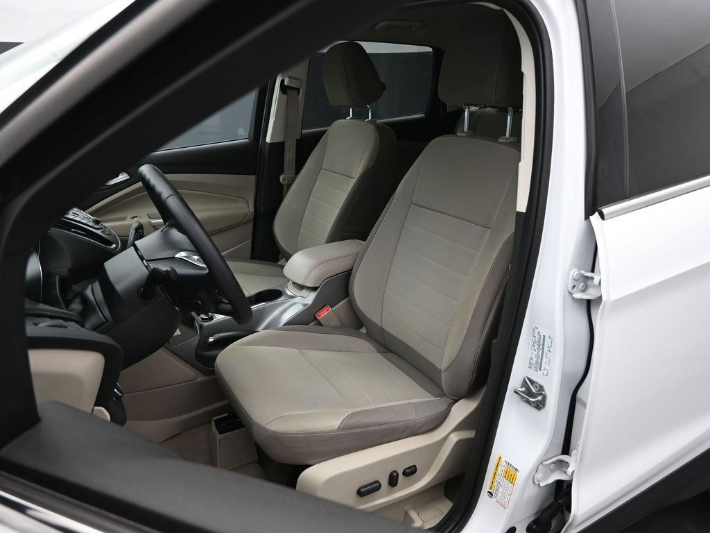 Used 2015 Ford Escape SE image 8
