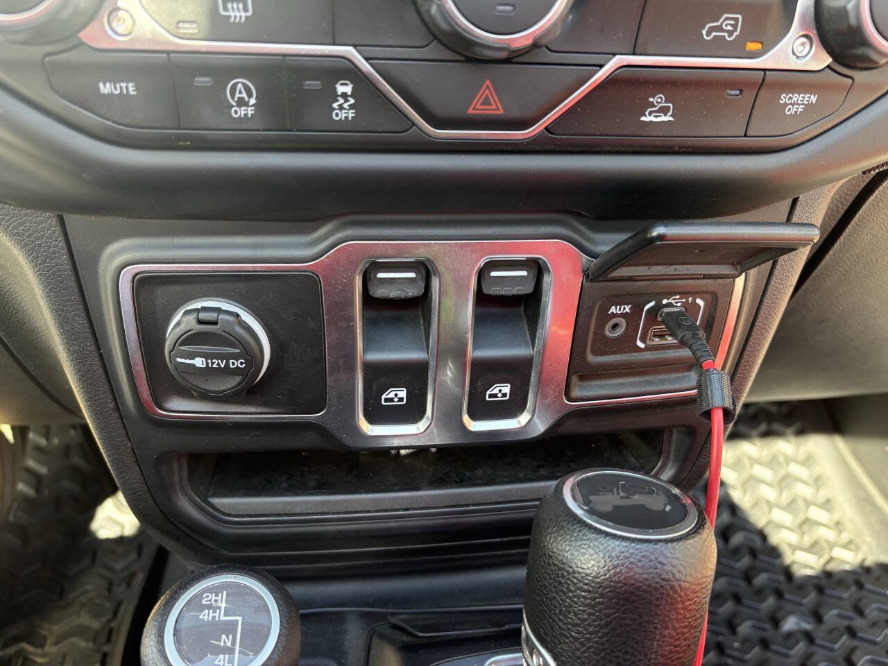 Used 2023 Jeep Wrangler Sport AWD/4WD image 41