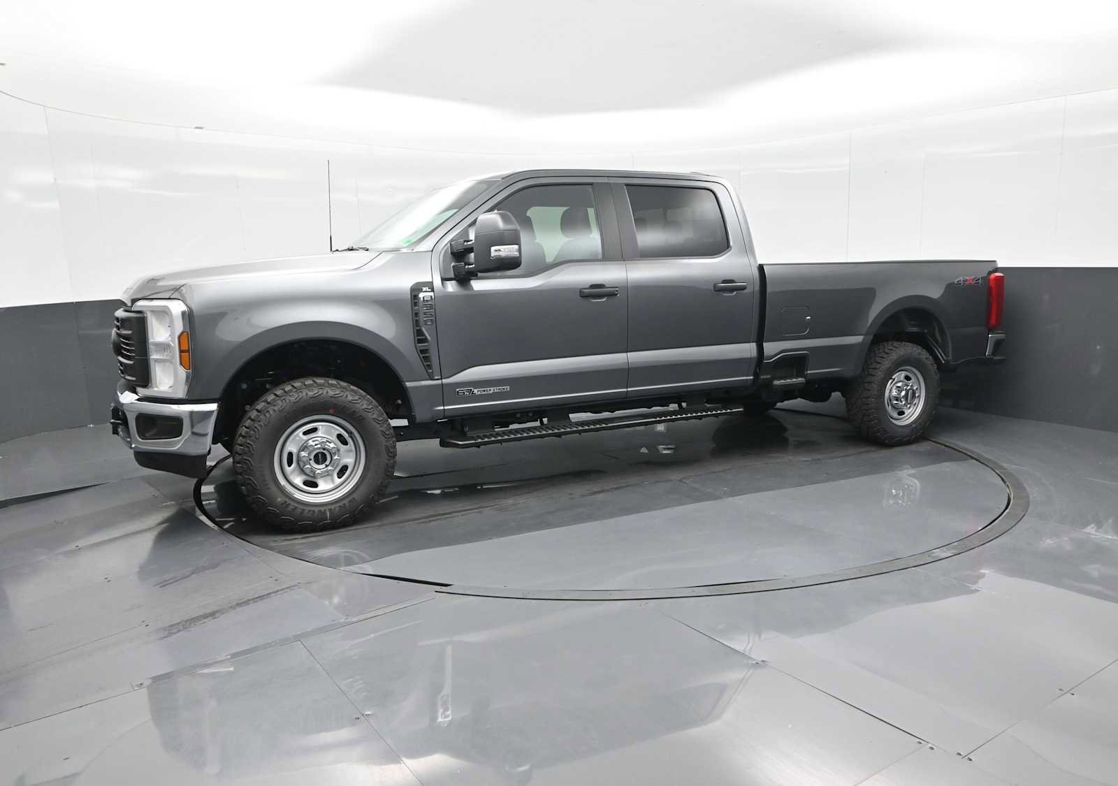 New 2026 Ford F350 XL w/ XL Off-Road Package image 4
