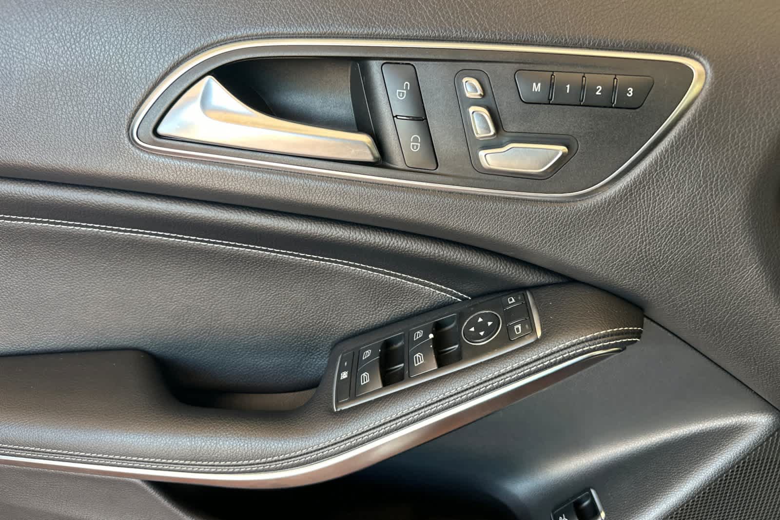 Used 2018 Mercedes-Benz GLA 250 4MATIC image 10