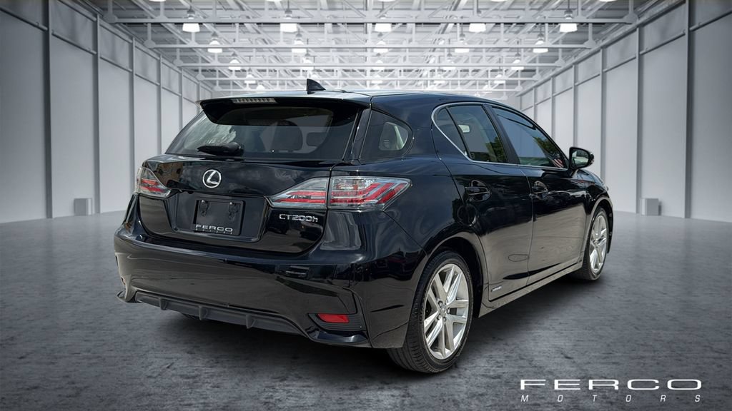 Used 2016 Lexus CT 200h w/ Navigation Package FWD image 5