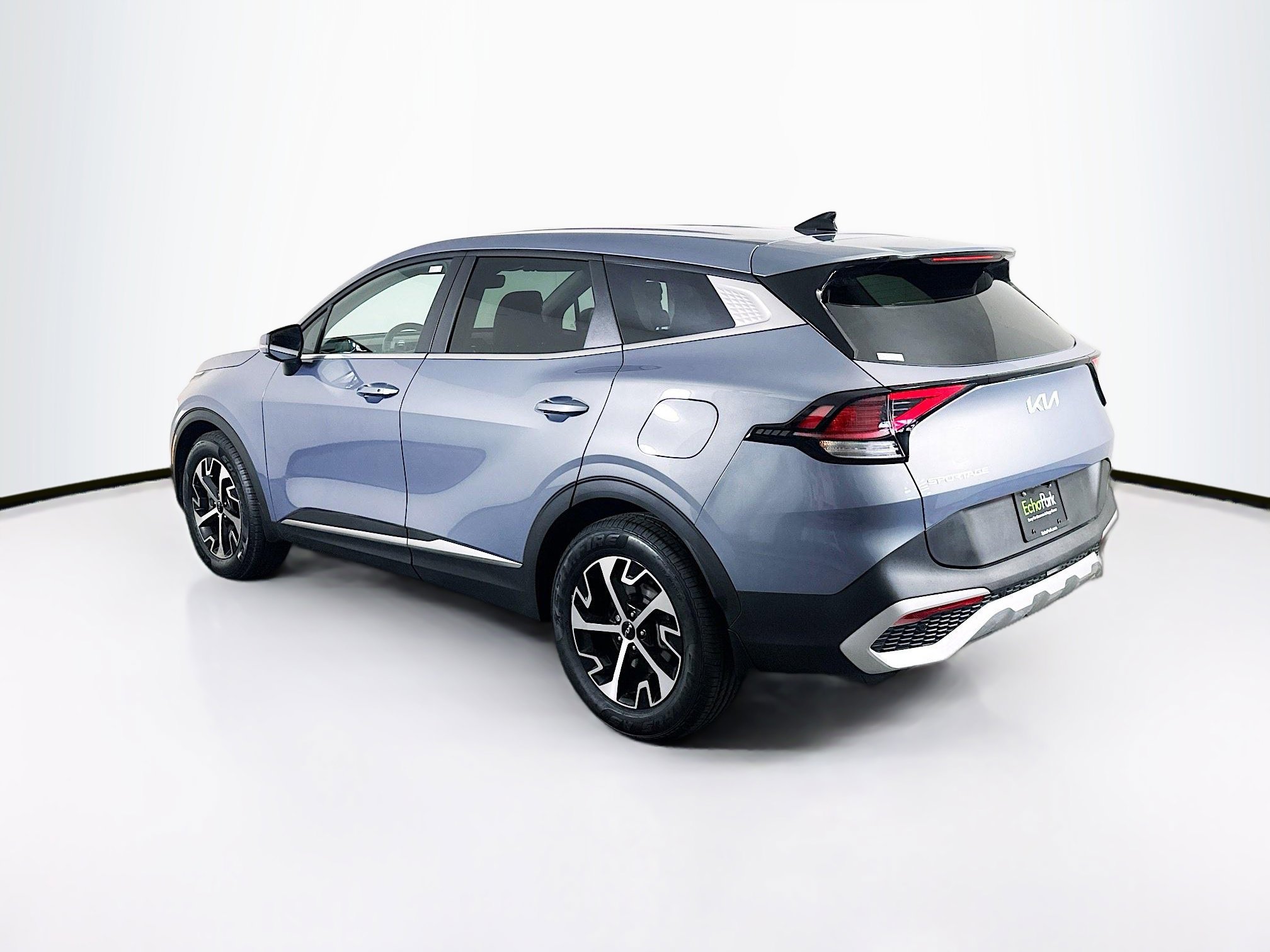 Used 2024 Kia Sportage EX image 5