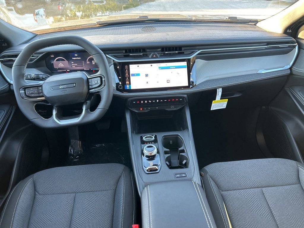 New 2026 Jeep Cherokee Laredo image 31