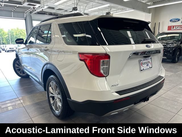 Used 2023 Ford Explorer XLT w/ Equipment Group 202A AWD/4WD image 17