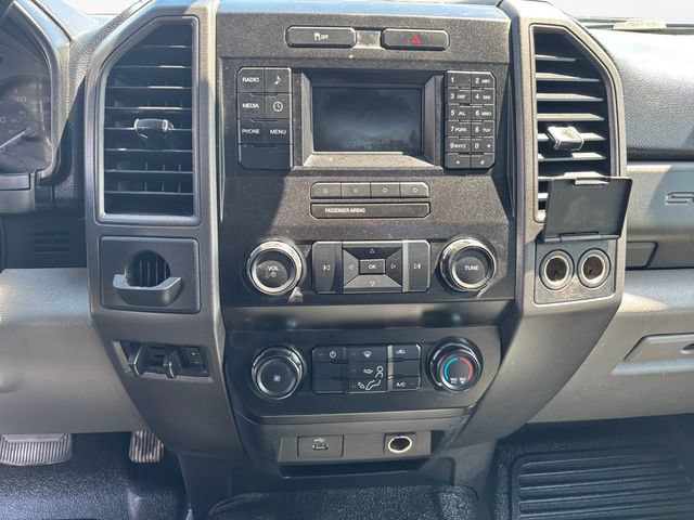 Used 2019 Ford F550 2WD Regular Cab Super Duty image 11