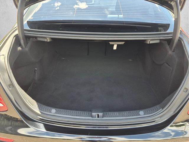 Used 2020 Mercedes-Benz E 350 4MATIC Sedan image 6
