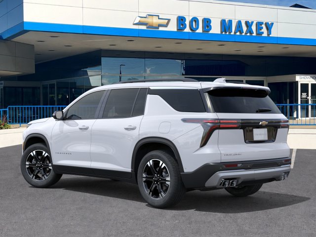 New 2027 Chevrolet Traverse LT w/ Sun and Wheel Package FWD image 3