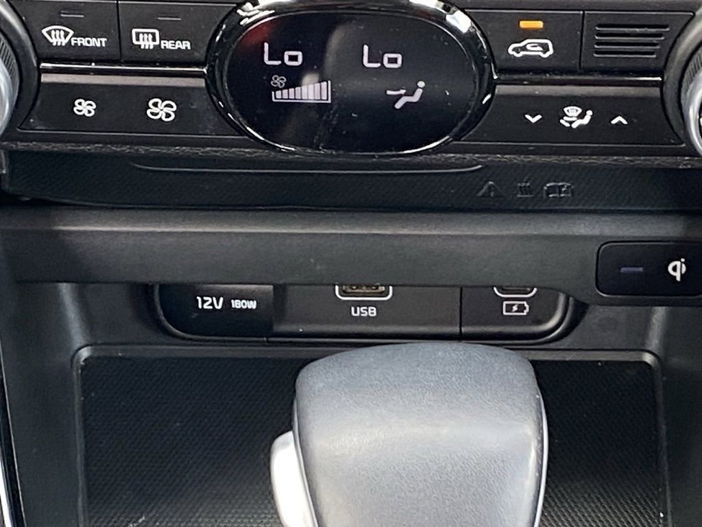 Used 2023 Kia Soul GT-Line FWD image 32